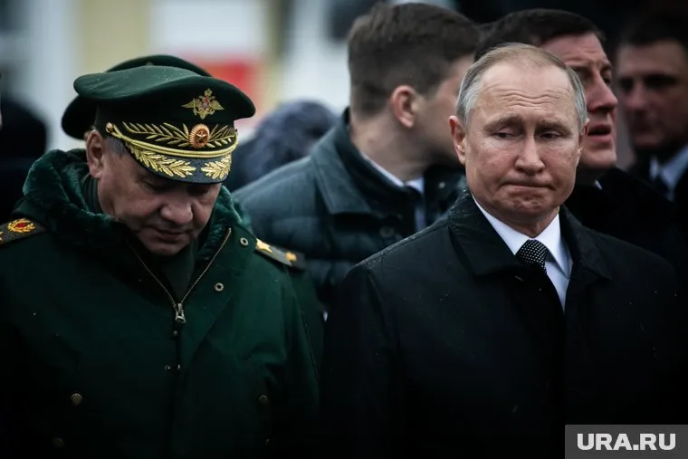 Сергей Шойгу сообщил Владимиру Путину об отработке ядерного удара во время учений