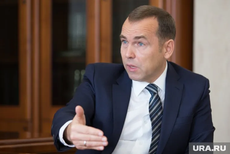 Стремительность Вадима Шумкова сбивает подчиненных