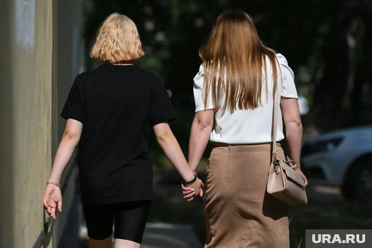 Опека забрала девочку, а мать проверяют прокуратура и СК (архивное фото)