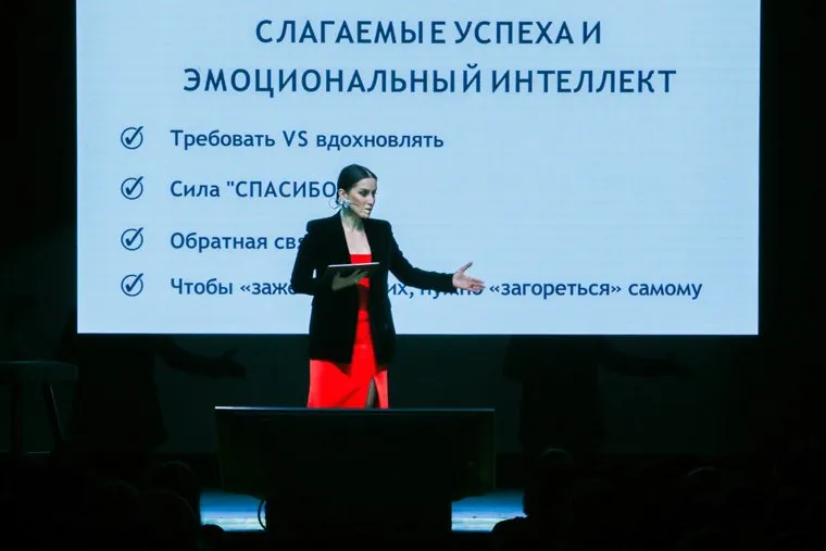 Битва ораторов: Тина Канделаки и Мария Захарова. Екатеринбург