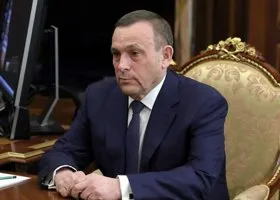 Губернатор, пообещавший жителям перекопать дорогу за плохую встречу, ушел в отставку