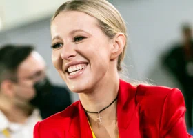 Колье за 16,5 млн, танцы с Верником и трогательное видео от мужа: как Ксения Собчак отпраздновала 44-летие