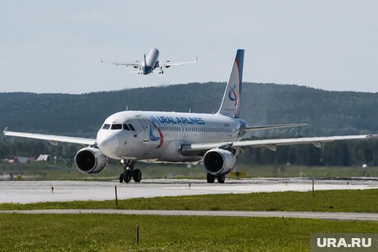 Самолет выполнял рейс Москва — Сочи