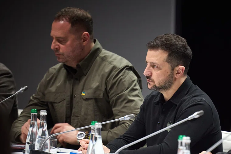 Не исключено, что после отставки Ермак может сохранить свое влияние