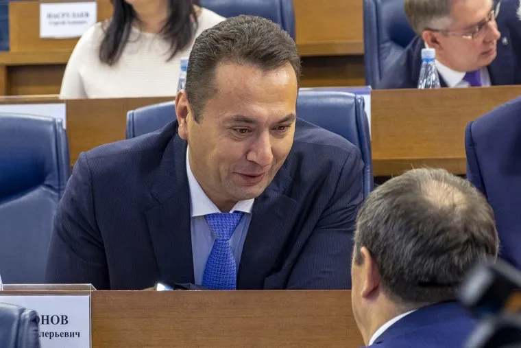 Совещание по реализации нацпроектов с участием Полномочного представителя Президента России в УРФО Николая Цуканова и губернатора ЯНАО Дмитрия Артюхова. Салехард