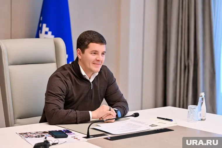 Дмитрий Артюхов провел рабочую встречу с главой Крыма Сергеем Аксеновым