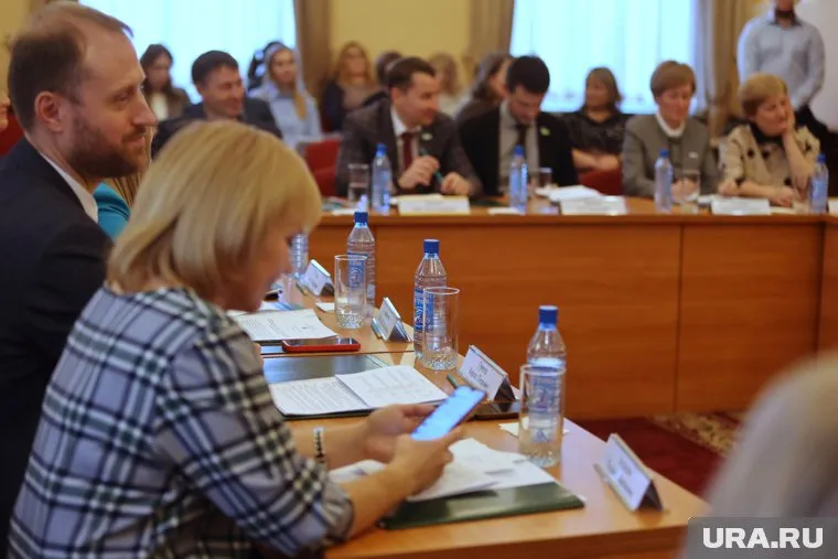 Депутаты решили подождать решения Госдумы