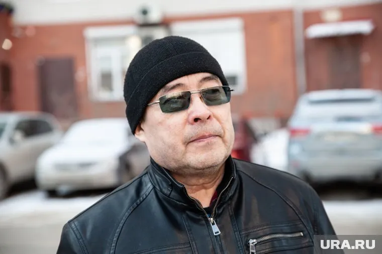 Отец Рамиля Шамсутдинова с мамой пострадавшего от рук своего сына не связывался