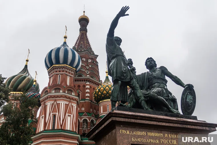 Купцы Строгановы оказали гигантскую помощь в организации народного ополчения