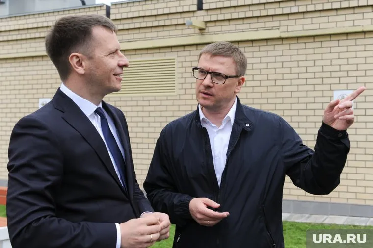 По требованию Алексея Текслера (на фото), врио главы Карталинского района Сергей Ломовцев ушел в отставку