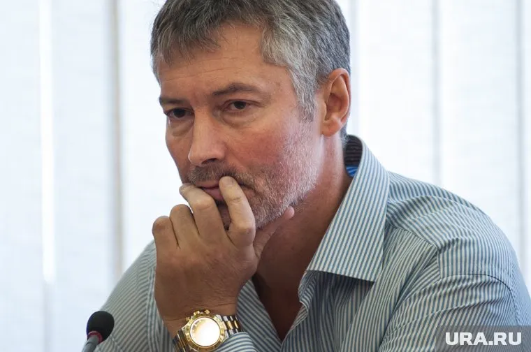 Евгений Ройзман призвал тушить лесные пожары в Свердловской области