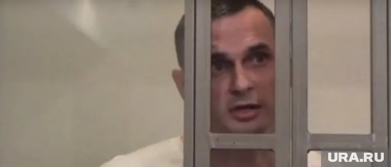 Сенцов продолжает голодать, заявил омбудсмен