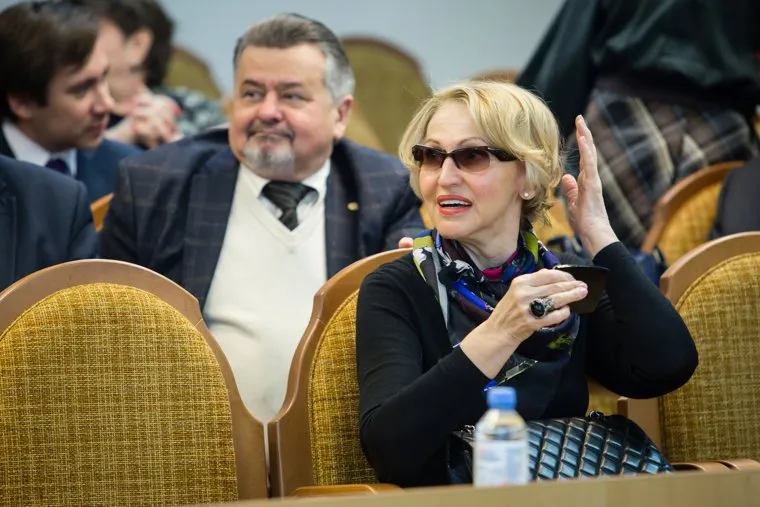 Отчет Главы города Шувалова  в Думе. Сургут, белоцерковцева лариса