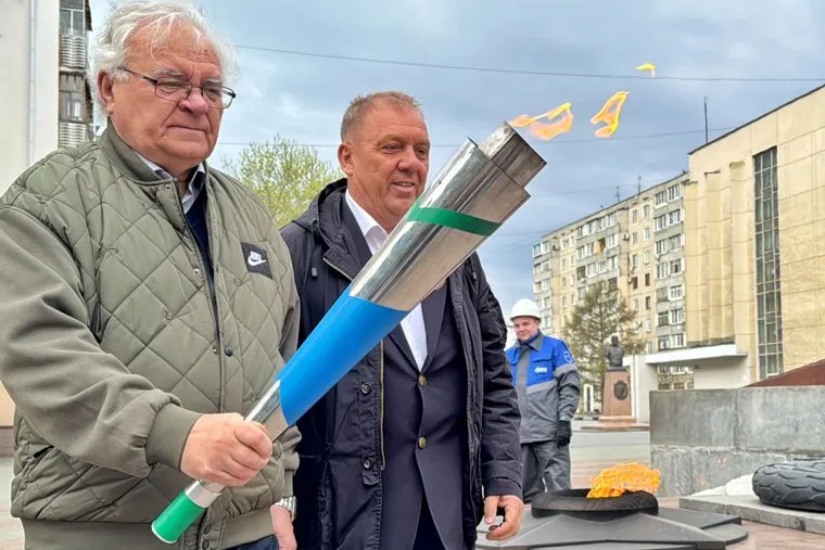 Техническое обслуживание вечного огня. Курган