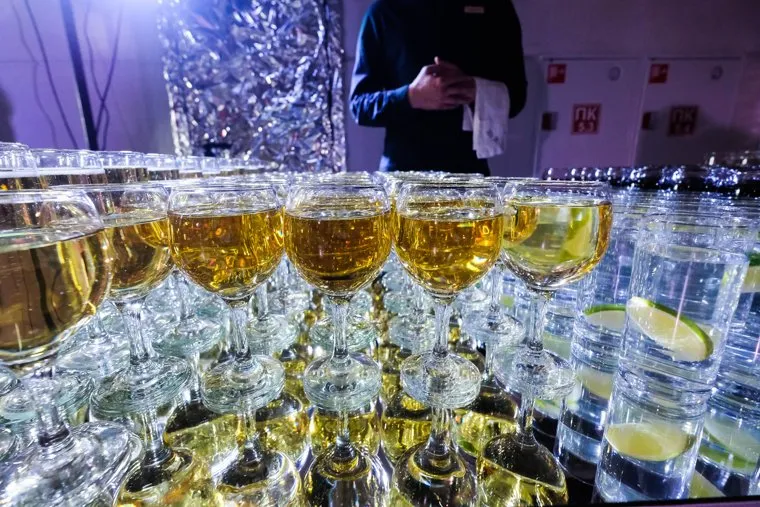 Europe mirror show в ТЦ 