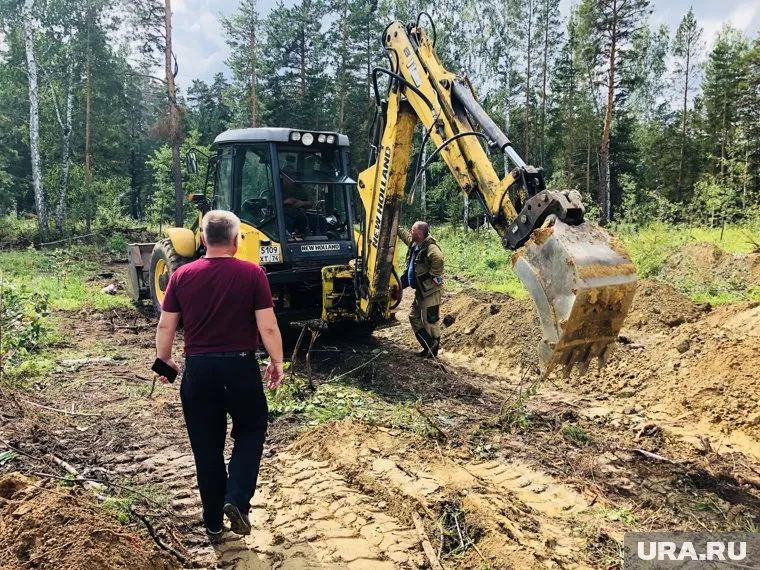 С рытьем могил в Озерске будет разбираться полиция