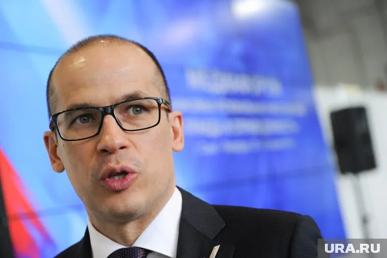 Александр Бречалов совмещает, пожалуй, главные общественные позиции в стране: посты секретаря Общественной палаты и сопредседателя ОНФ