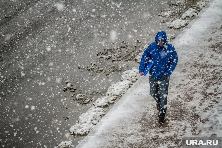 Синоптики обещают челябинцам трое суток снега, дождей и гололеда