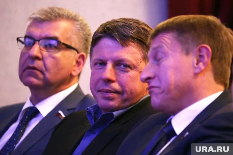 Игорь Сапко (слева) будет курировать в Перми выборы в Госдуму от «Единой России»