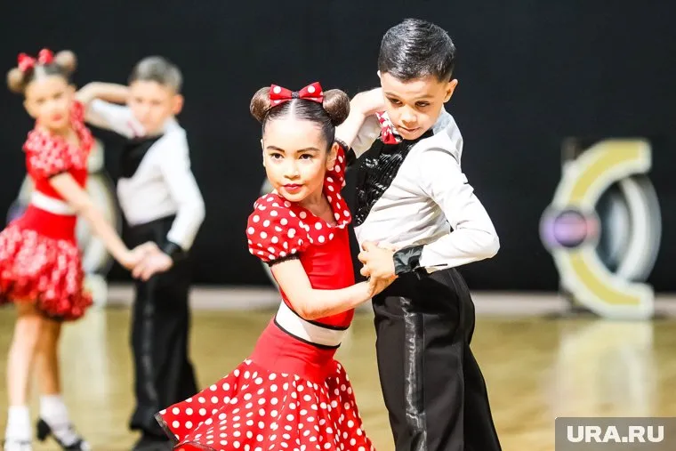 В день выборов младшеклассники на танцевальном конкурсе получат баллы за массовость родительских «групп поддержки»