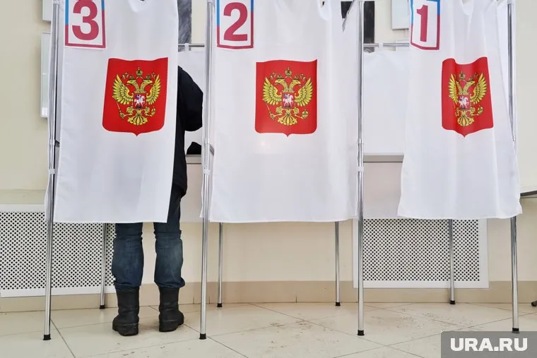 Курганцы подают заявления о дистанционном участии в выборах