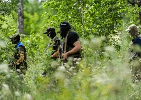 Эвакуация населения и повсеместная помощь: что известно на второй день боев в Курской области