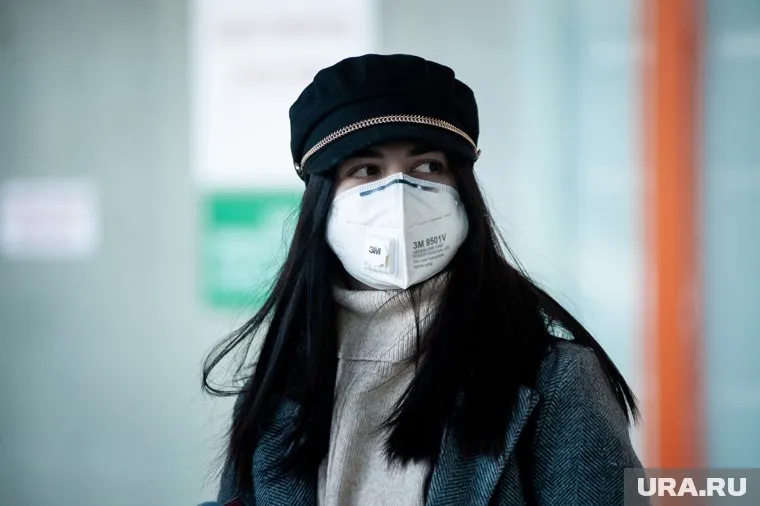 Из-за коронавируса въезд ограничен для уроженцев 18 стран