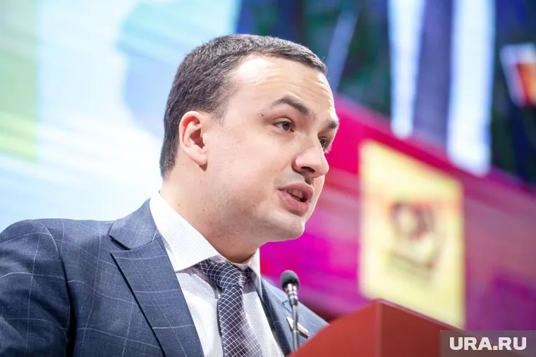 Окончательное решение о выдвижении Дмитрия Ионина будет принято на съезде 26 июня