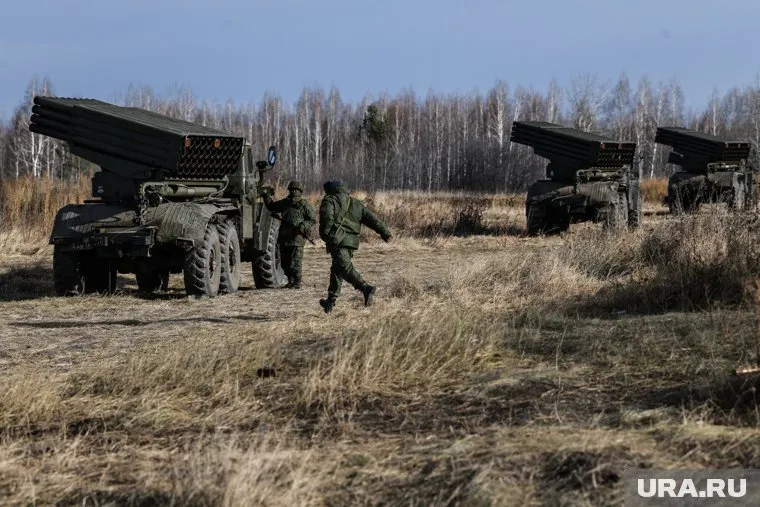 Армия Украины в ближайшее время полностью оставить Бахмут, заявил Маркус Райснер