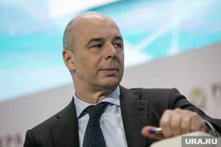 Глава Минфина Антон Силуанов против раздачи вертолетных денег