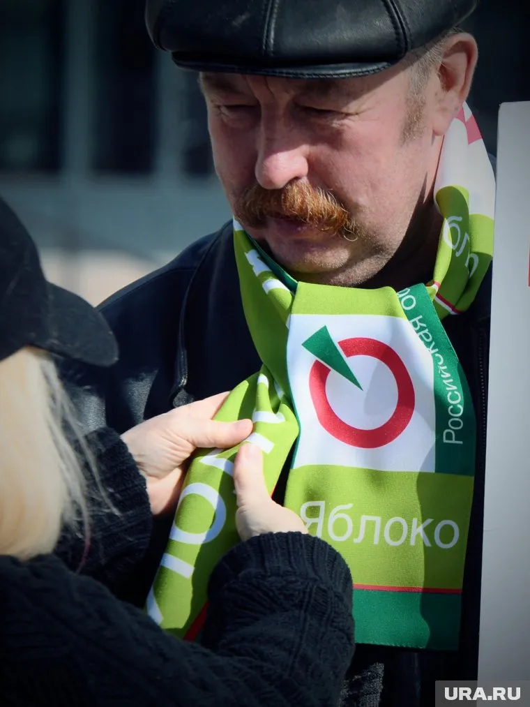 К «яблочному» мэру города уже появились претензии