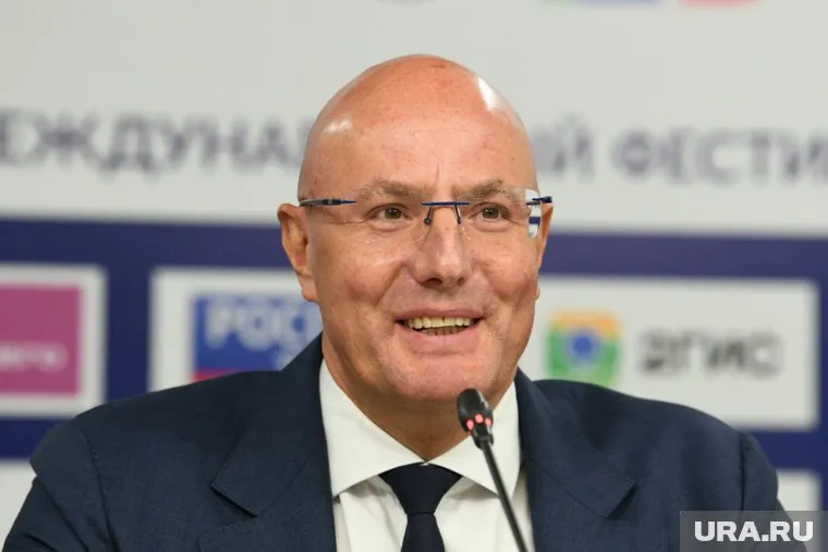 Студентам поднимут стипендию до прожиточного минимума