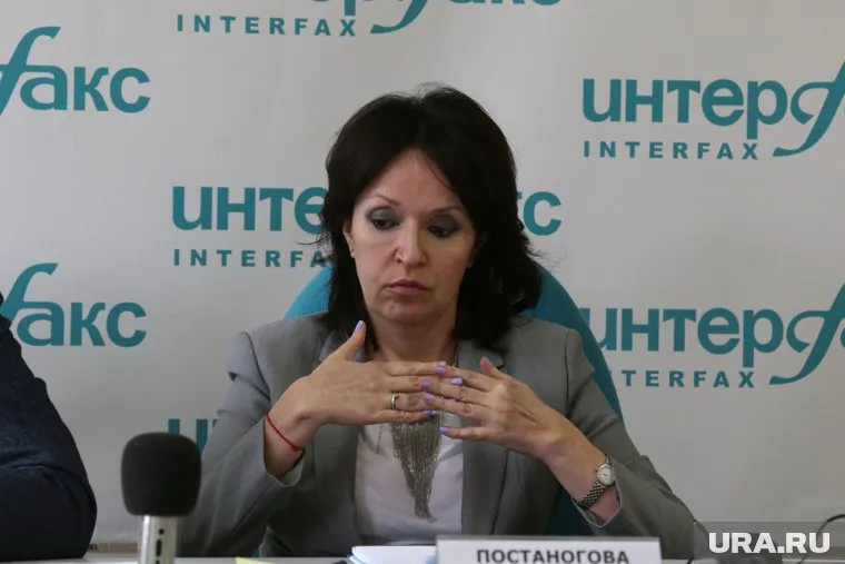 8 августа Галина Постаногова дает пресс-конференцию, выводя свое преследование в публичную плоскость