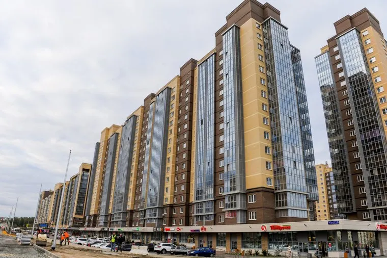 Алексей Текслер осмотрел работы по благоустройству общественных пространств. Челябинск 