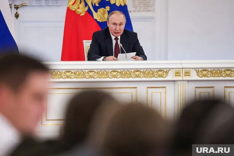 Президент РФ Владимир Путин показал, что позволит регионам России преодолеть трудности в экономике в 2023 году