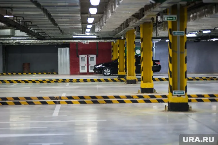 В Сургуте жители дома жалуются на бездействие застройщика