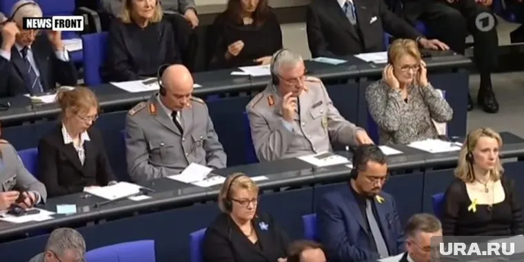 Немецкие парламентарии внимательно слушали школьника из Нового Уренгоя