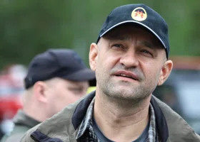 Жога попробовал шоколад с олениной из ХМАО на выставке в Екатеринбурге