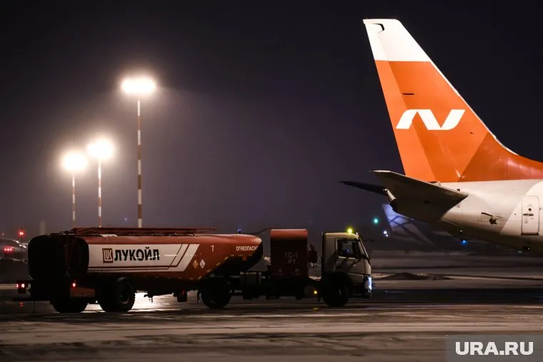 Время вылета рейса перенесли на четыре часа