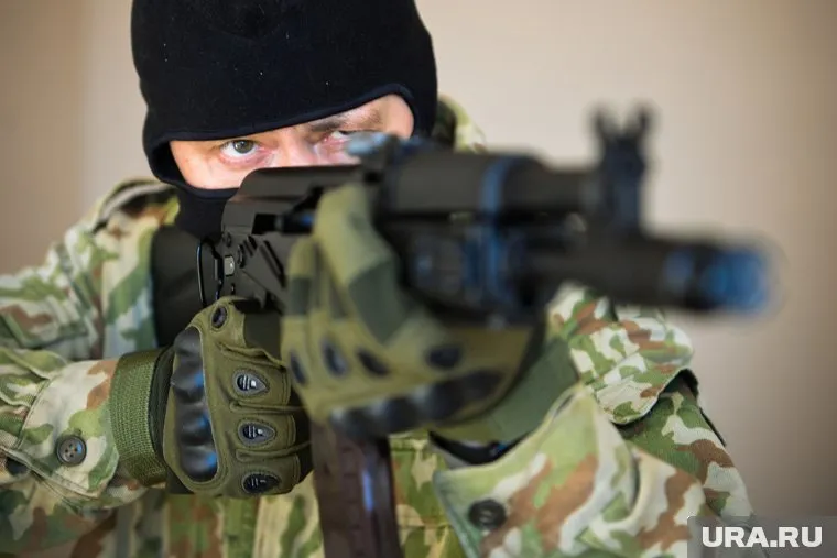 Тысячи россиян с двойным гражданством призваны в ряды армии Израиля, заявил Бен Цви