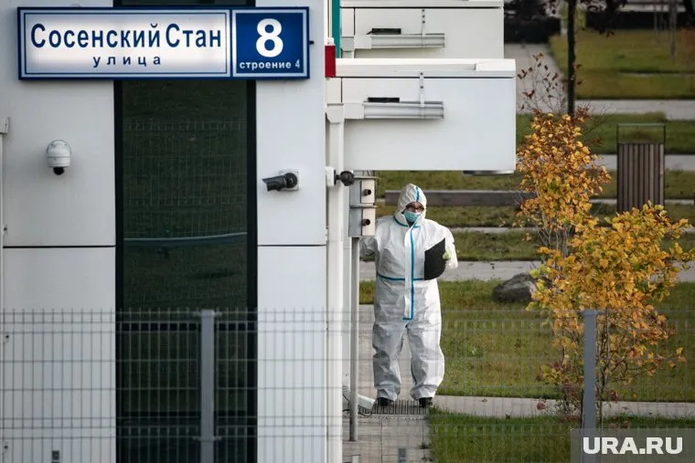 Коронавирус отвоевал утраченные за лето позиции и продолжает распространяться