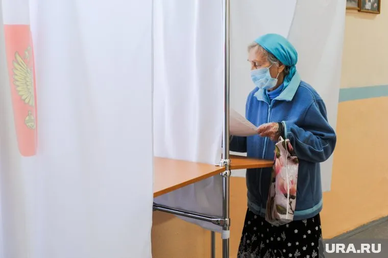 До 10 утра явку «делали» в основном пожилые южноуральцы