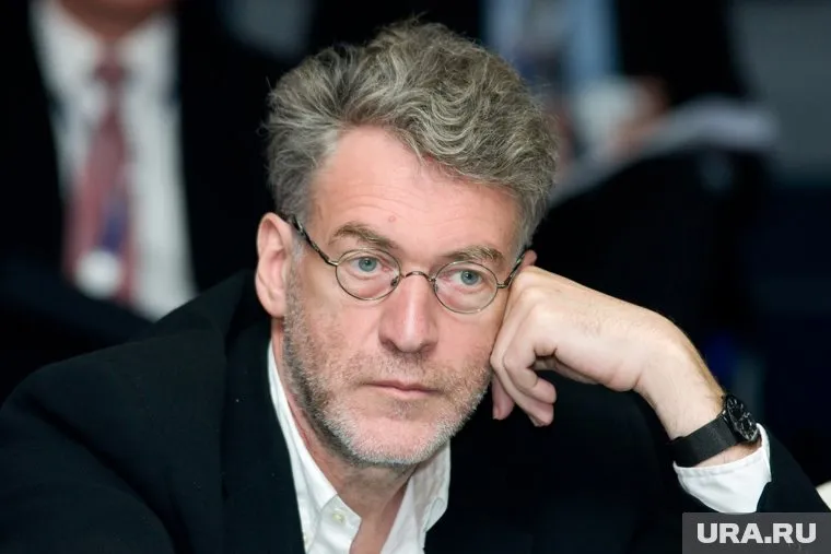 Минюст внес Артемия Троцкого в реестр иноагентов из-за его связи с иностранными источниками