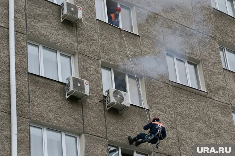 В Югре при пожаре в многоквартирном доме пострадал ребенок