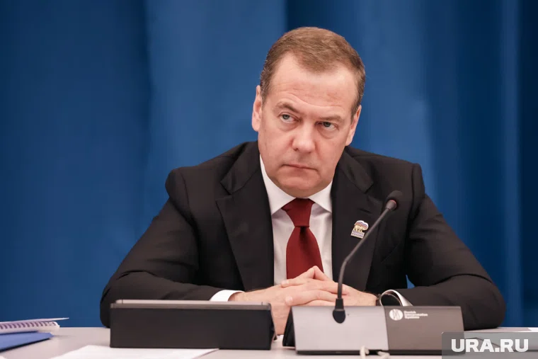 Санкции, введеные против России не предусмотрены Уставом ООН, сообщил Медведев