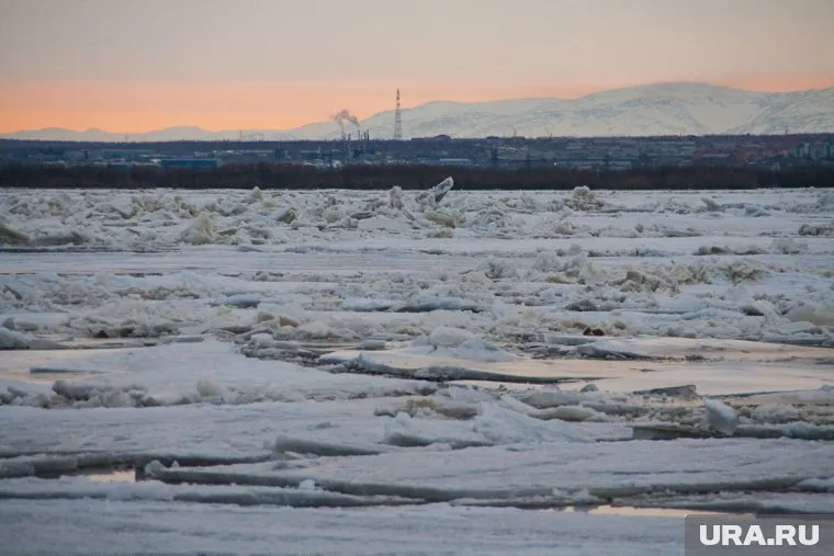 Ямальцы с нетерпением ждут ледохода