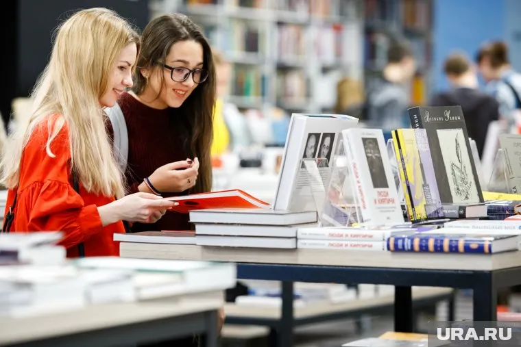 Познакомьтесь с подборкой книг от лауреатов прошлых лет