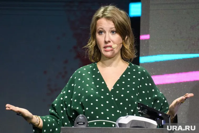 Собчак обвинила Соловьева в том, что он отмалчивается по «отравлению» Навального и много говорит о войне в Карабахе