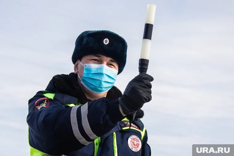 Власти ограничивают передвижение населения