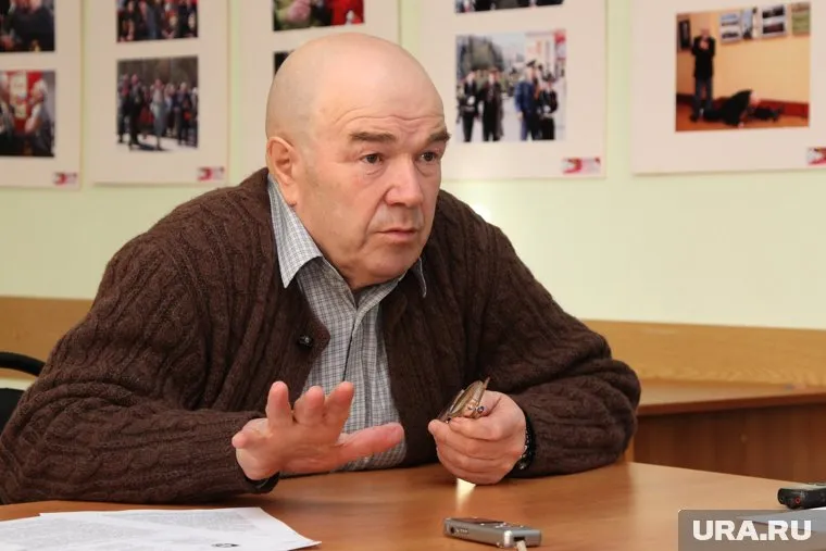 Александр Мазеин написал заявление по собственному желанию